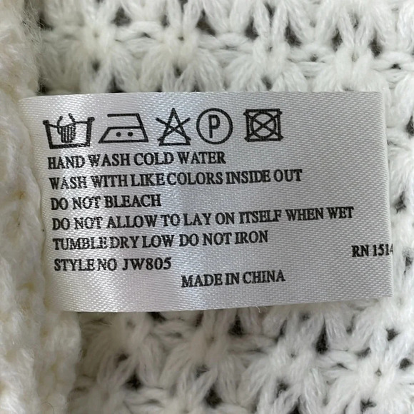 Cream Cowl Neck Chunky Sweater Wooden Buttons Surplice Front M/L - Picture 14 of 15